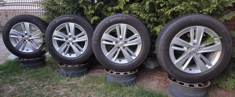 Felgi Oryginał Opel Grandland Zafira Life Vivaro 7Jx17 ET42 5x108 opony zima 215/65R17
