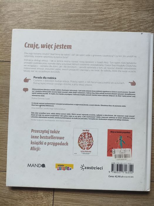 książka Uczucia Alicji