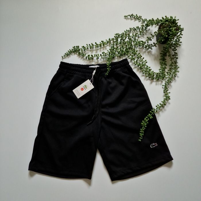 Чоловічі шорти Lacoste