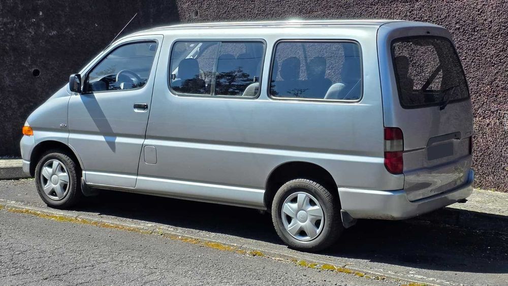 Toyota Hiace D-4D, 9 lugares - Ilha da Madeira