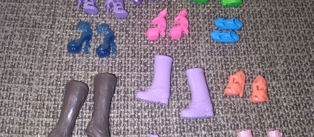 Sapatos Barbie diversos