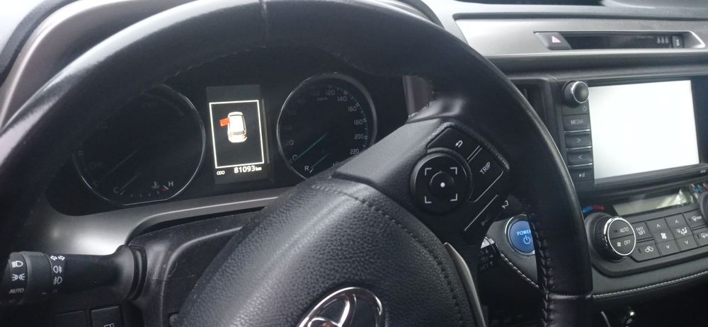 Toyota RAV4 hybrid automat