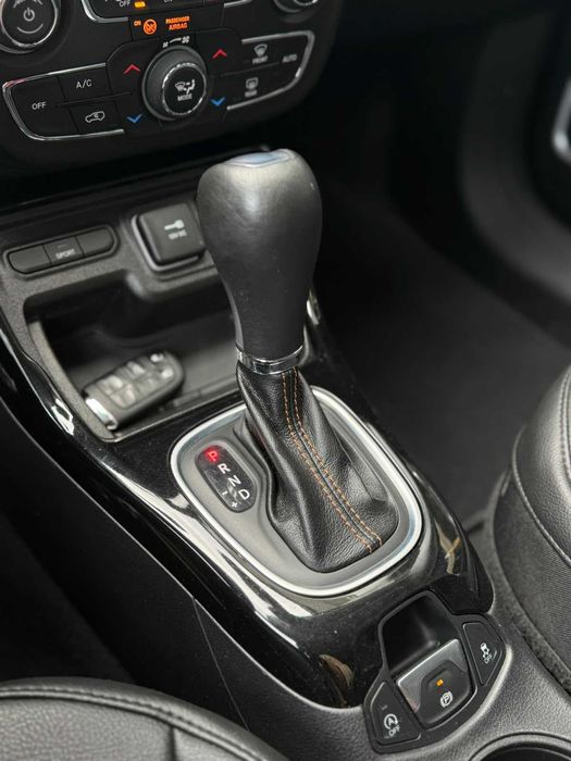 Jeep Compass Limited