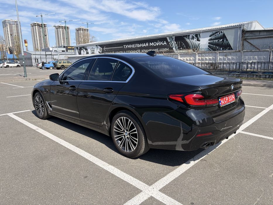 BMW 5-series. G30