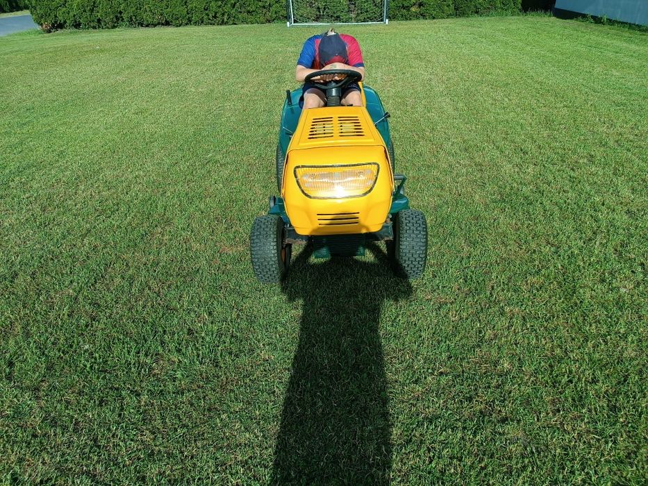 Traktorek Yard Man TE 4125