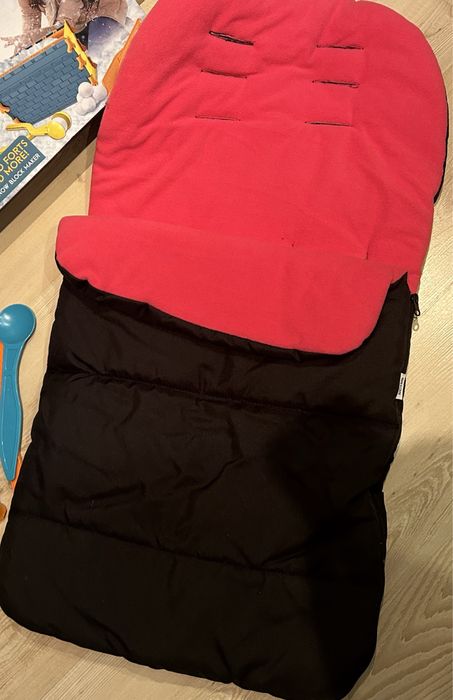 Spiworek do sanek i zabawka do sniegu