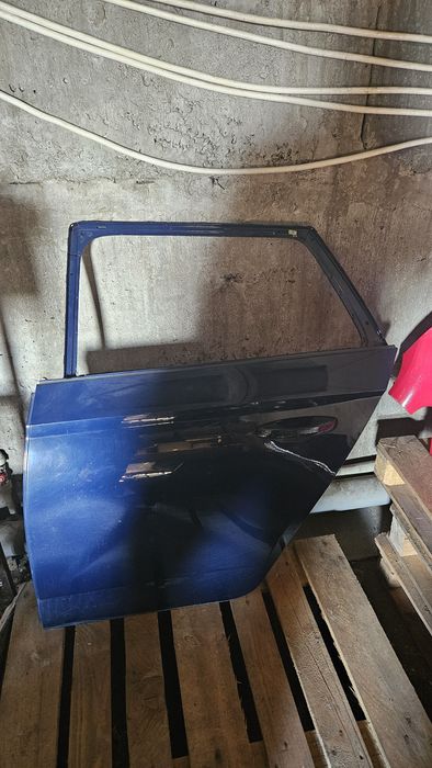 Двевь двери задняя левая fabia 3 combi