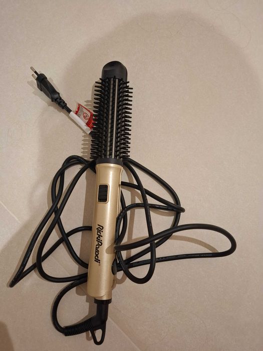 Alisador com escova rickyparodi