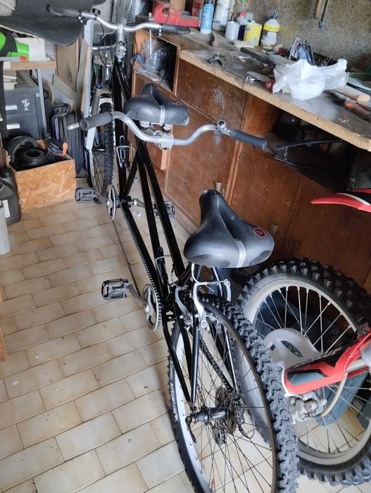 Bicicleta dois lugares tandem