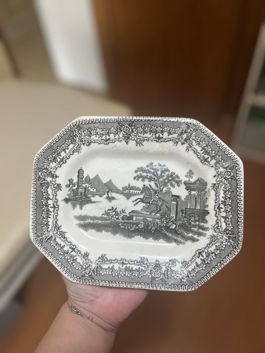 Antique Sacavém Tableware64740477526019123