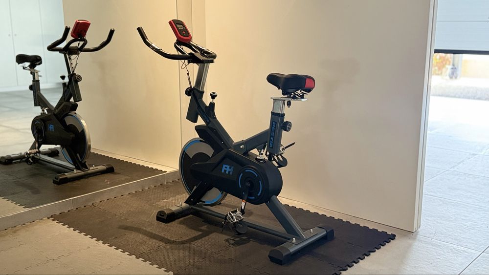 Bicicleta de Spinning BH Fitness – Como Nova | Profissional