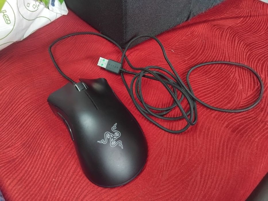 Razer deathadder essential
