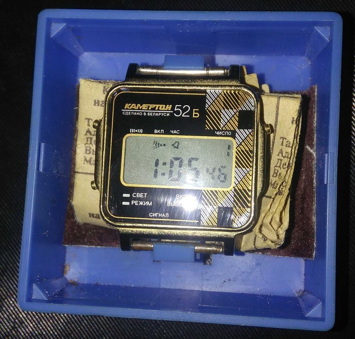 Часы электронные Камертон 52 Б новые производства СССР