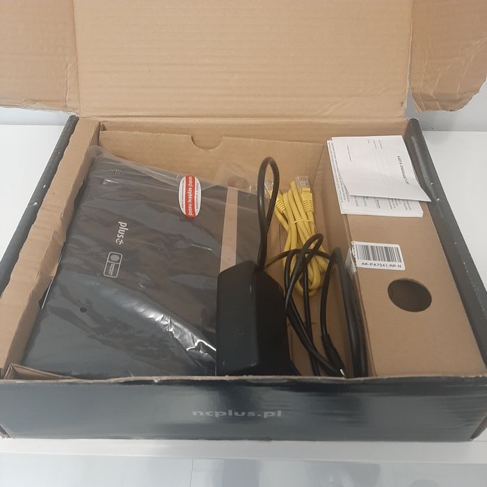 Huawei B525s-23a LTE bez simlocka działa w każdej sieci