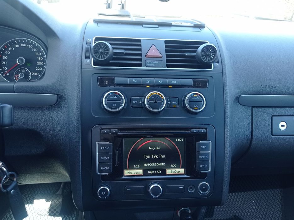 Продам Volkswagen touran