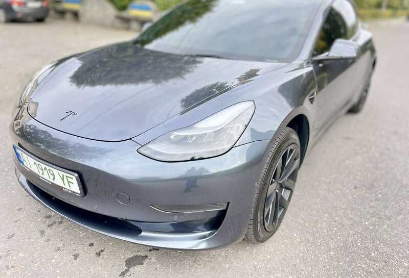 tesla model 3 long range