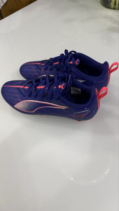 Korki piłkarskie Puma Ultra 5 play rozmiar 37 JAK NOWE!