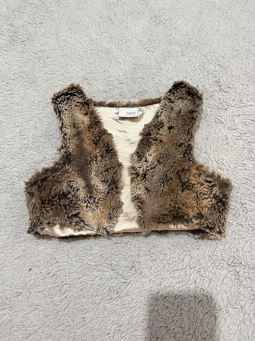 Next r. 110 cm brazowe bezowe futerko kamizelka bolerko