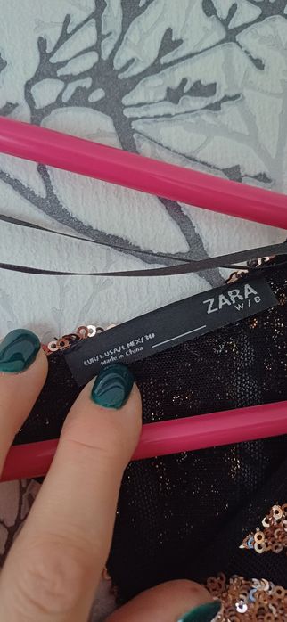 Sukienka ZARA cekiny- rozm.L NOWA