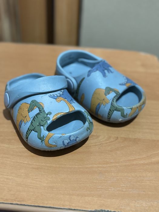 Дитячі крокси продам
