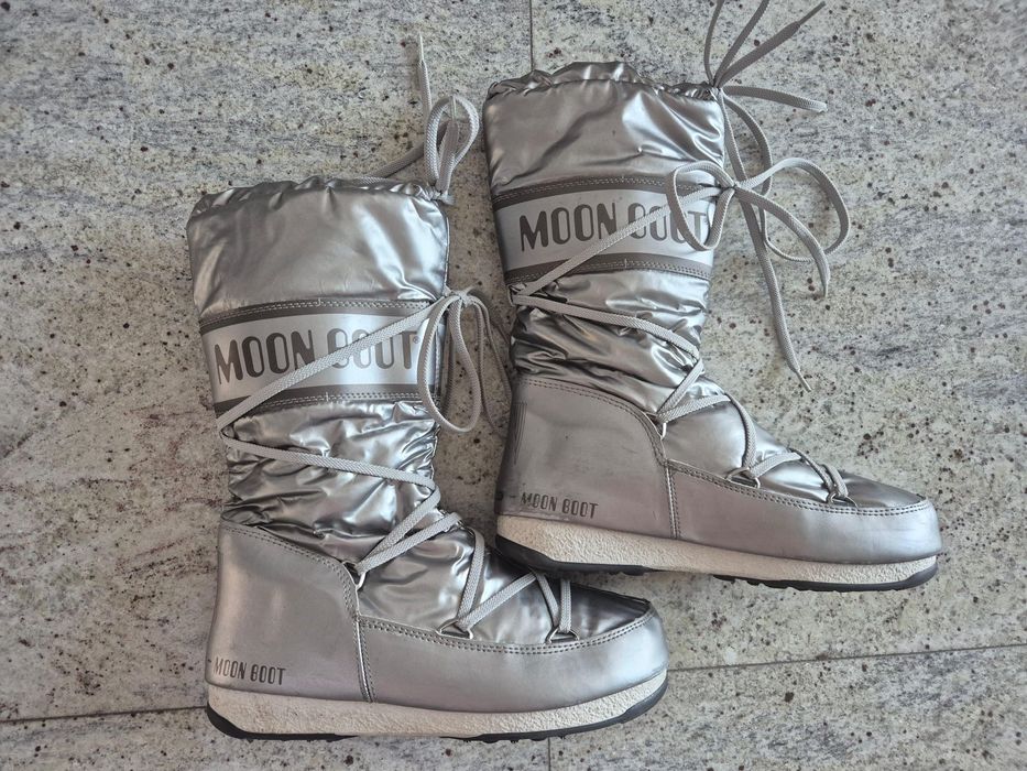 Śniegowce Moon Boot rozmiar 39 srebrne
