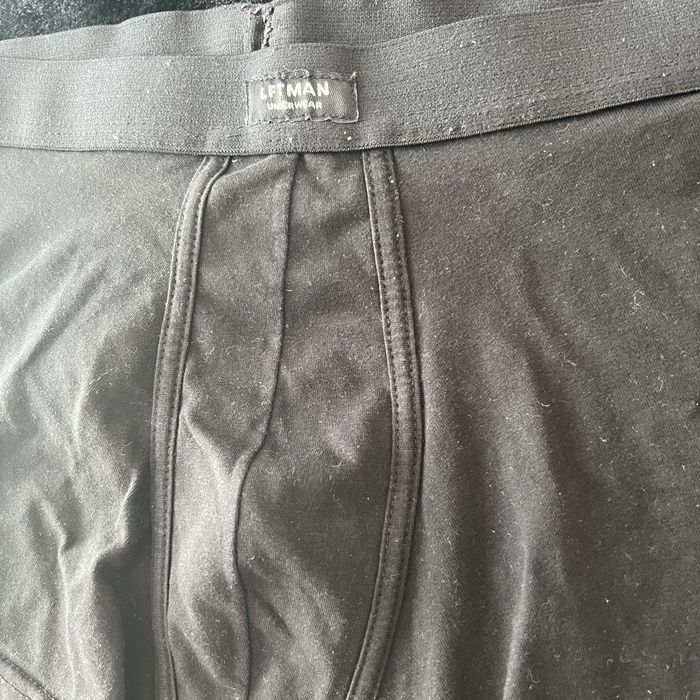 Boxers pretos bastante usados
