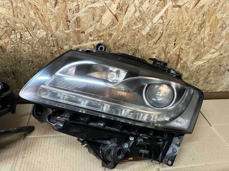 Передні фари ксенон xenon Audi A5 8T Ауді А5 8Т 2007-2011 дорест
