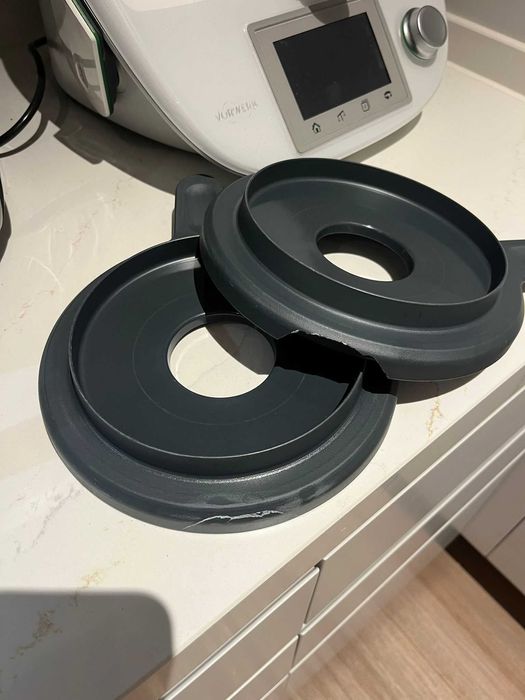 Bimby TM5 com todos os acessórios com 2 copos