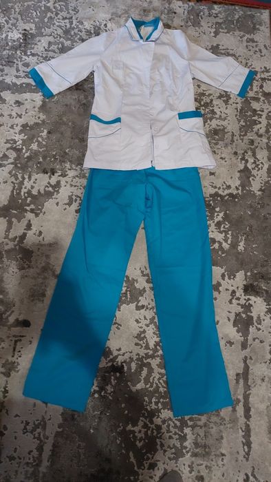 Мед.костюм 46р. Новый