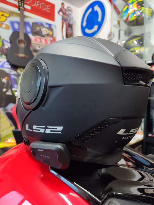 Capacetes como novos marca LS2