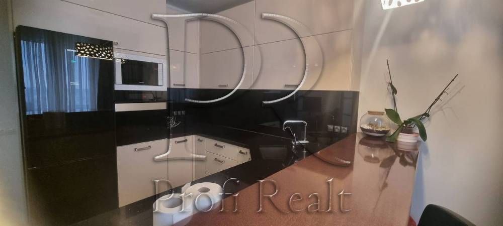 Продаж 2 к ЖК Лазурний Блюз , Туманяна, 15-А,Лівобережний м-в