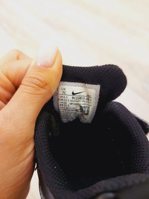 Дитячі шкіряні кросівки Nike