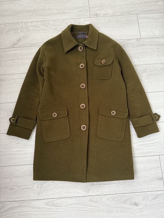 Жіноче пальто.