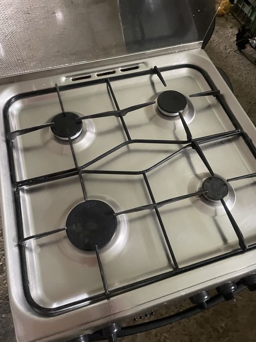 Газова плитка з електо духовкою Beko