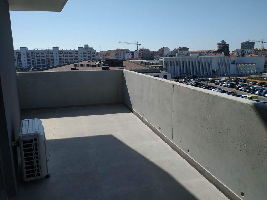 T0 no centro de Aveiro junto à estação de comboio.