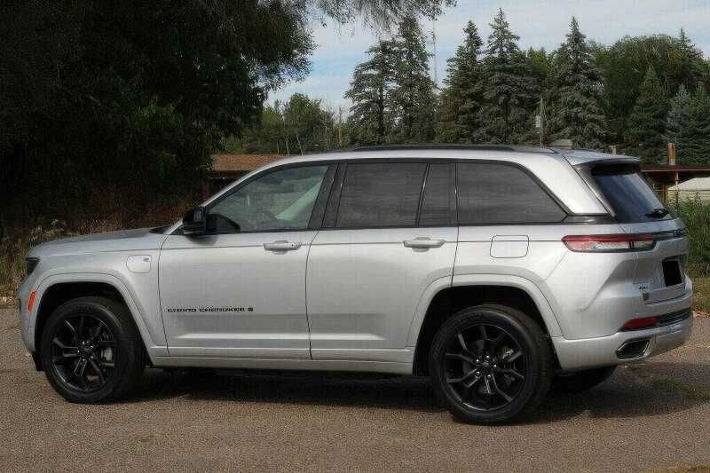 2023 Jeep Grand Cherokee 30th Anniversary 4xe