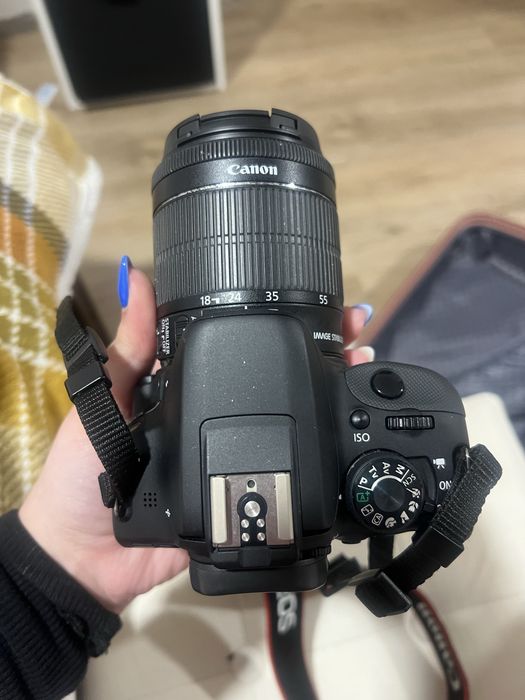Camera Canon EOS 100d