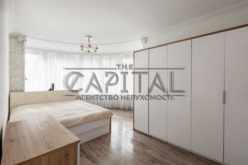 Продаж 3 кімнатної квартири вул. Дмитрівська 60/19 СРОЧНАЯ ПРОДАЖА