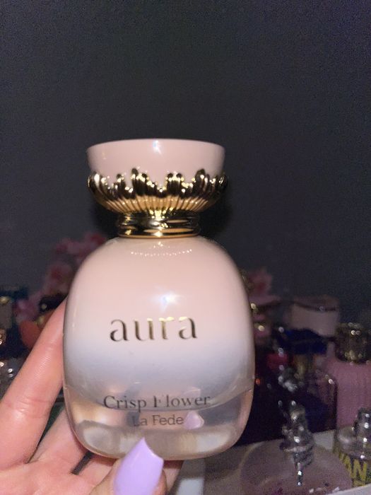 Khadlaj La Fede Aura crisp flower