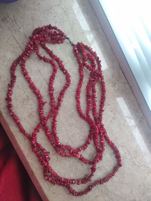 Намисто з червоних коралів, бусы, ожерелье