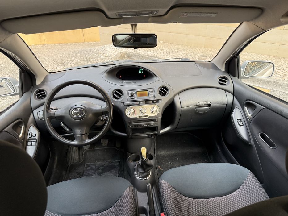 Toyota Yaris 1.0 VVT-i Sol 2003