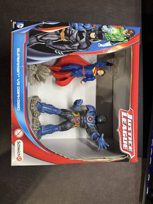 Schleich 22509 Justice League Superman VS Darkseid Figures DC Comics