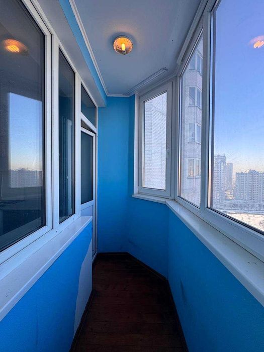 Повноцінна 2-кімнатна під ремонт, пр. Бажана 10 -м. Осокорки і Позняки