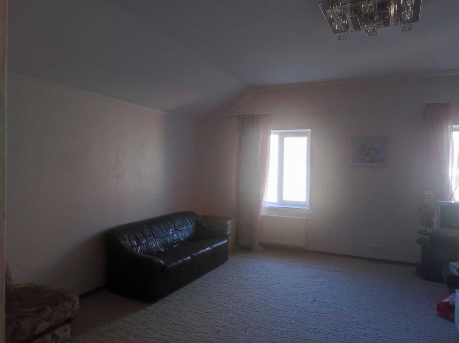 Продам дом 185 метров во втором Совиньоне на 10-ти сотках земли