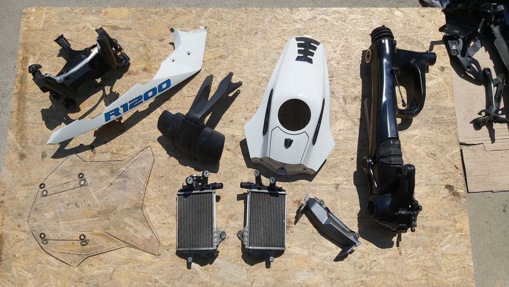 R1200gs k51 nozka stopka dziubek wlot handbar gmole deflrktor plyta