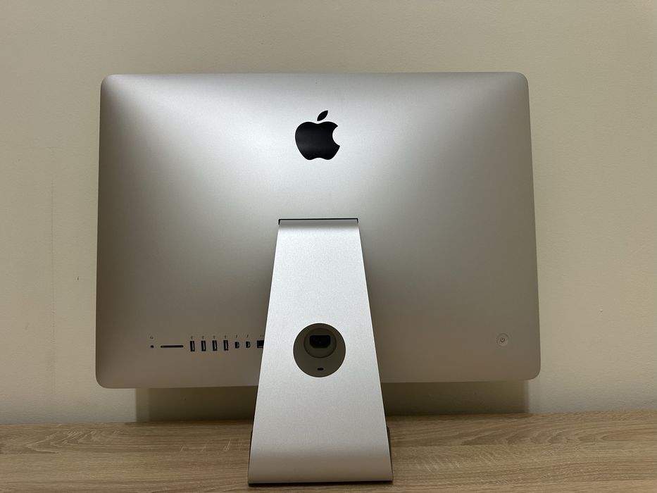 Продам iMac 21.5-inch, Late 2013p