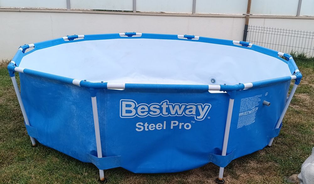 Piscina Bestway steel pro