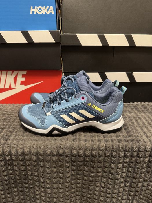 Жіночі трекінгові 42(26,5см) кросівки Adidas Terrex AX3