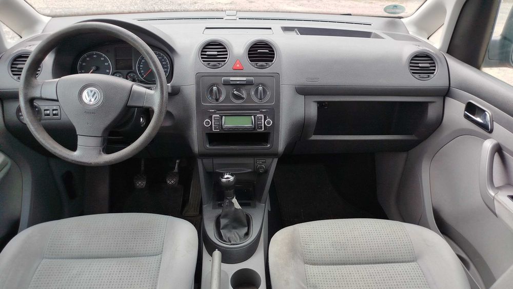 Volkswagen Caddy 1.4 MPI 80 KM LIFE. 5 Miejsc 2x Przesuwane Drzwi.