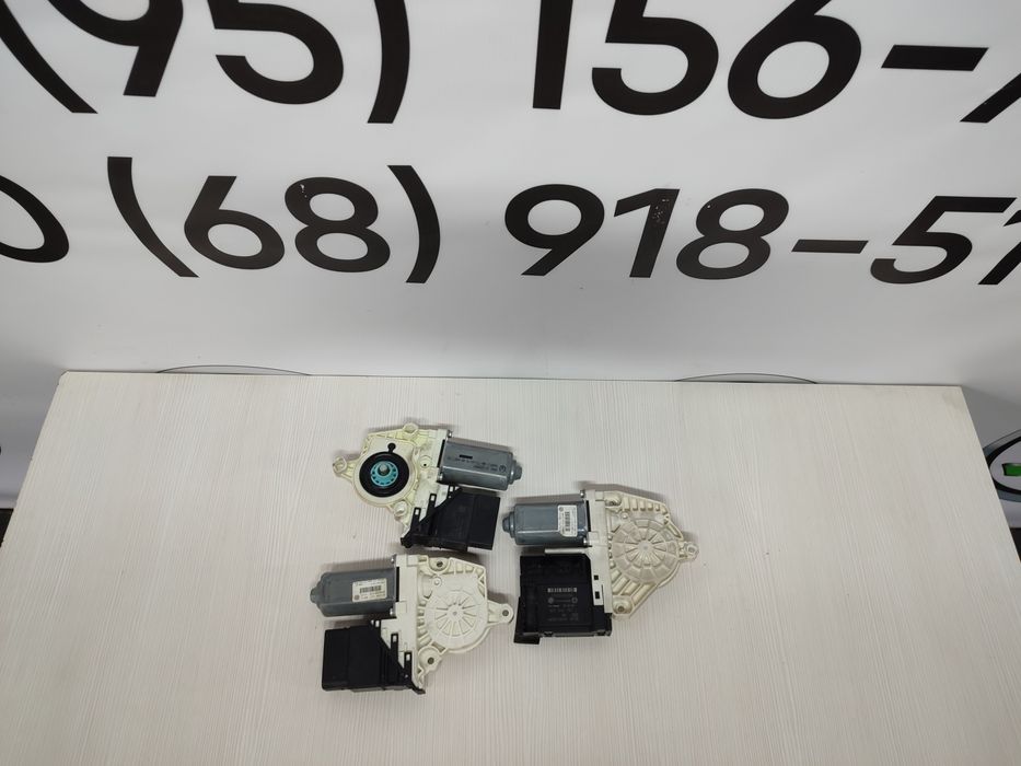 Склопідіймач склопідйомник ПассатБ6 Пассат Б7 Гольф5 Гольф6 ОктавіяА5